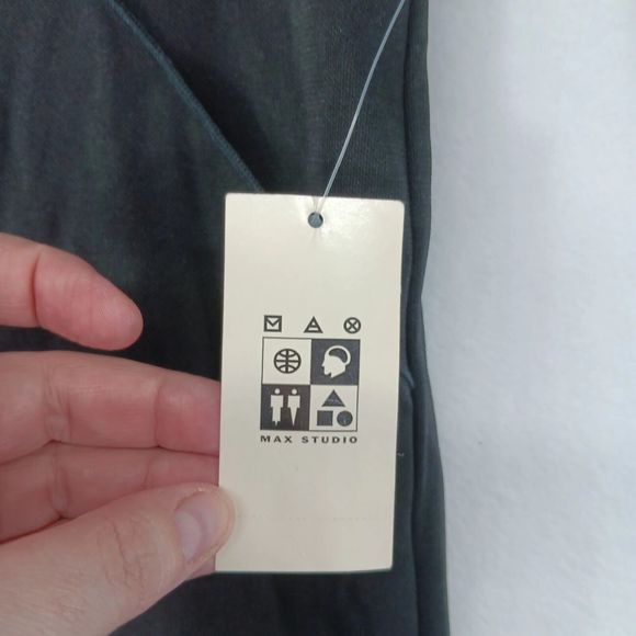 NWT Max Studio Women's Stretchy Work Dress Pants Size M $98 MSRP Wide Leg Black - Picture 3 of 13